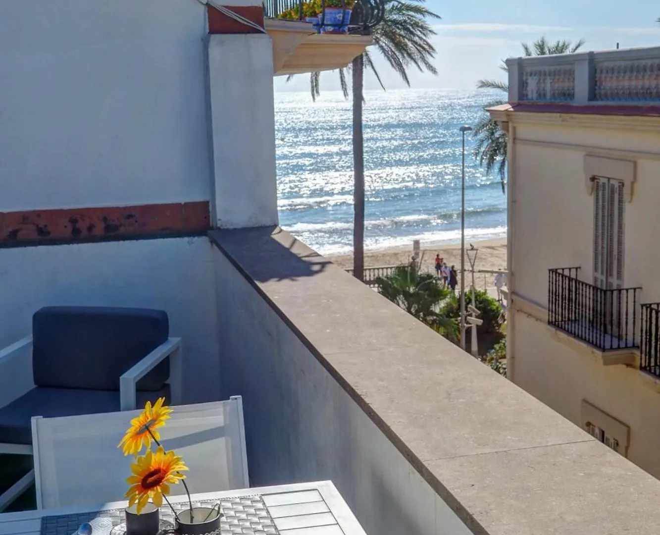 Apartment White Penthouse By Hello Homes Sitges