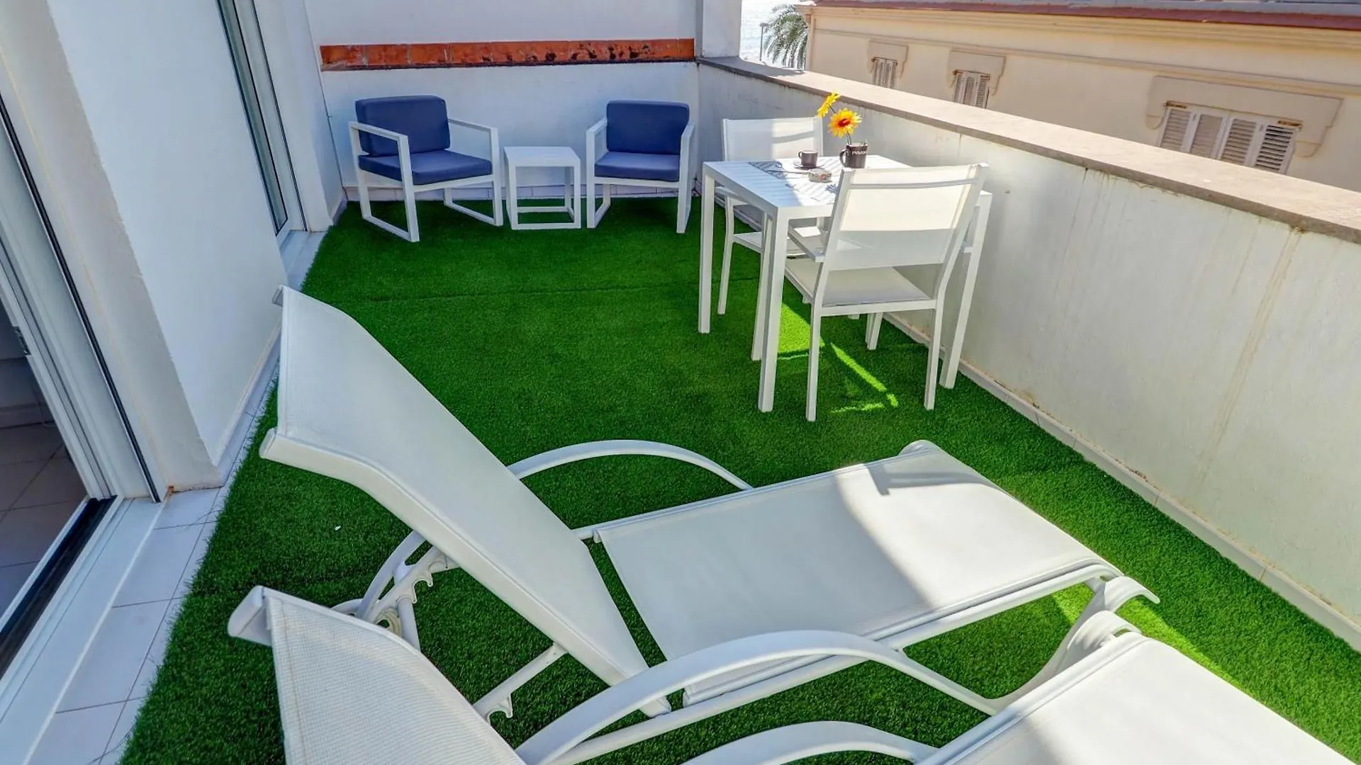 Apartment White Penthouse By Hello Homes Sitges